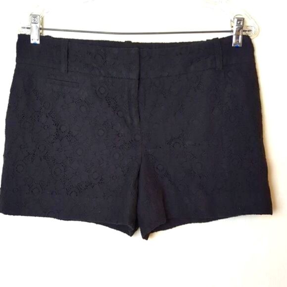 Loft Shorts Black Eyelet Lace Size 4 - Picture 1 of 7